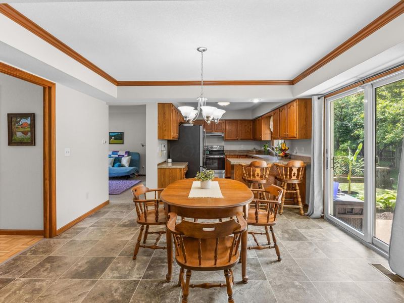 197 S Fork Circle, Pataskala, OH 43062 Photo 8