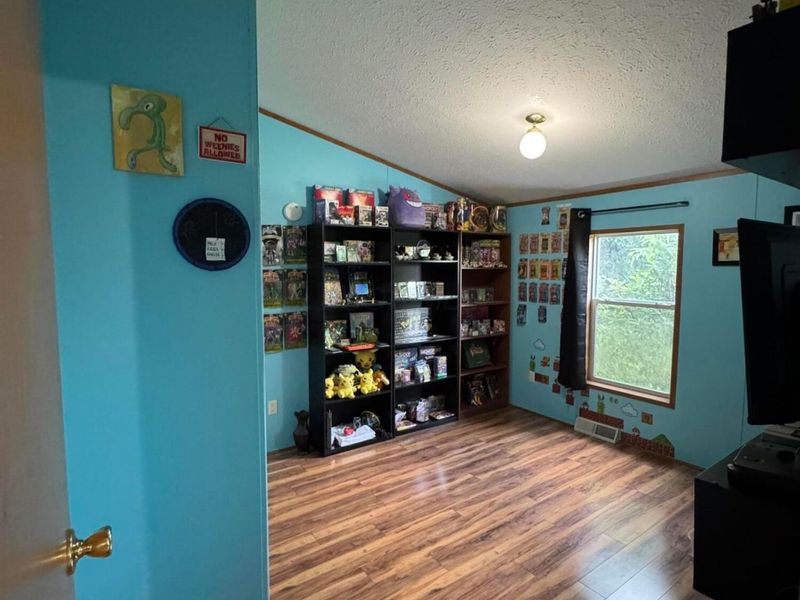 26220 Mill Road , Utica, OH 43080 Photo 22