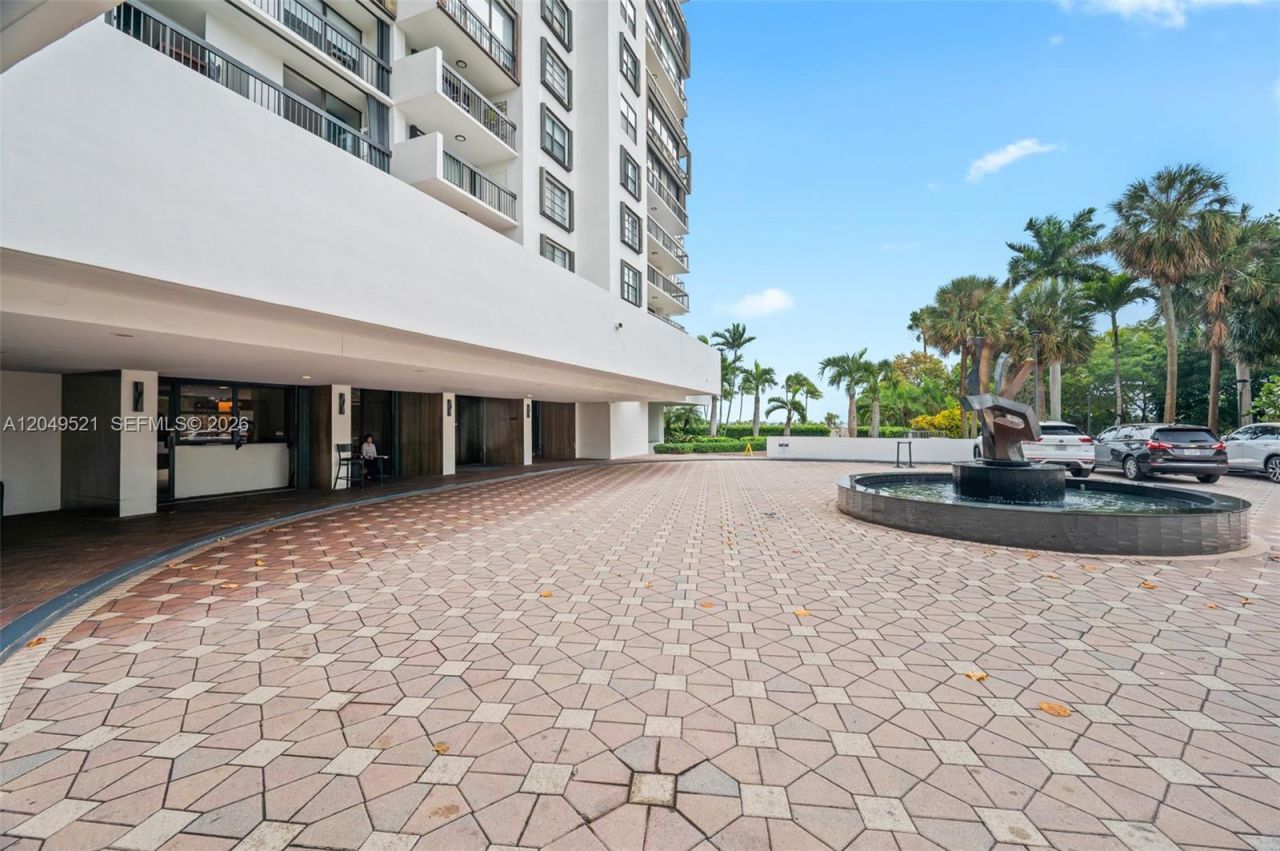 2333 Brickell Ave, Unit 1909, Miami, FL 33129 Photo
