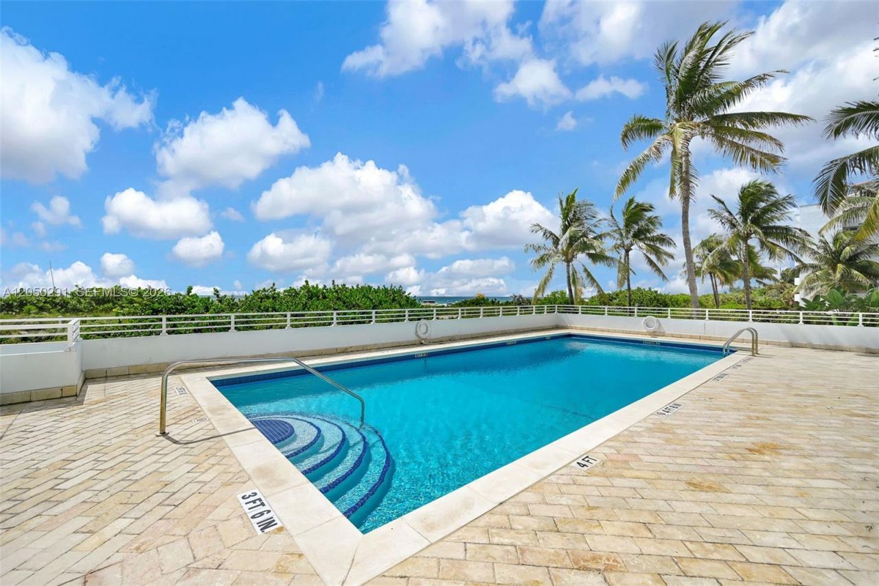 345 Ocean Dr , Unit 623, Miami Beach, FL 33139 Photo