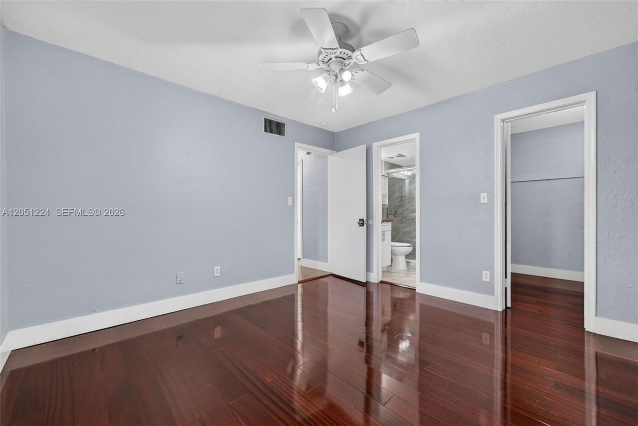 8701 SW 141st St , Unit L6, Palmetto Bay, FL 33176 Photo