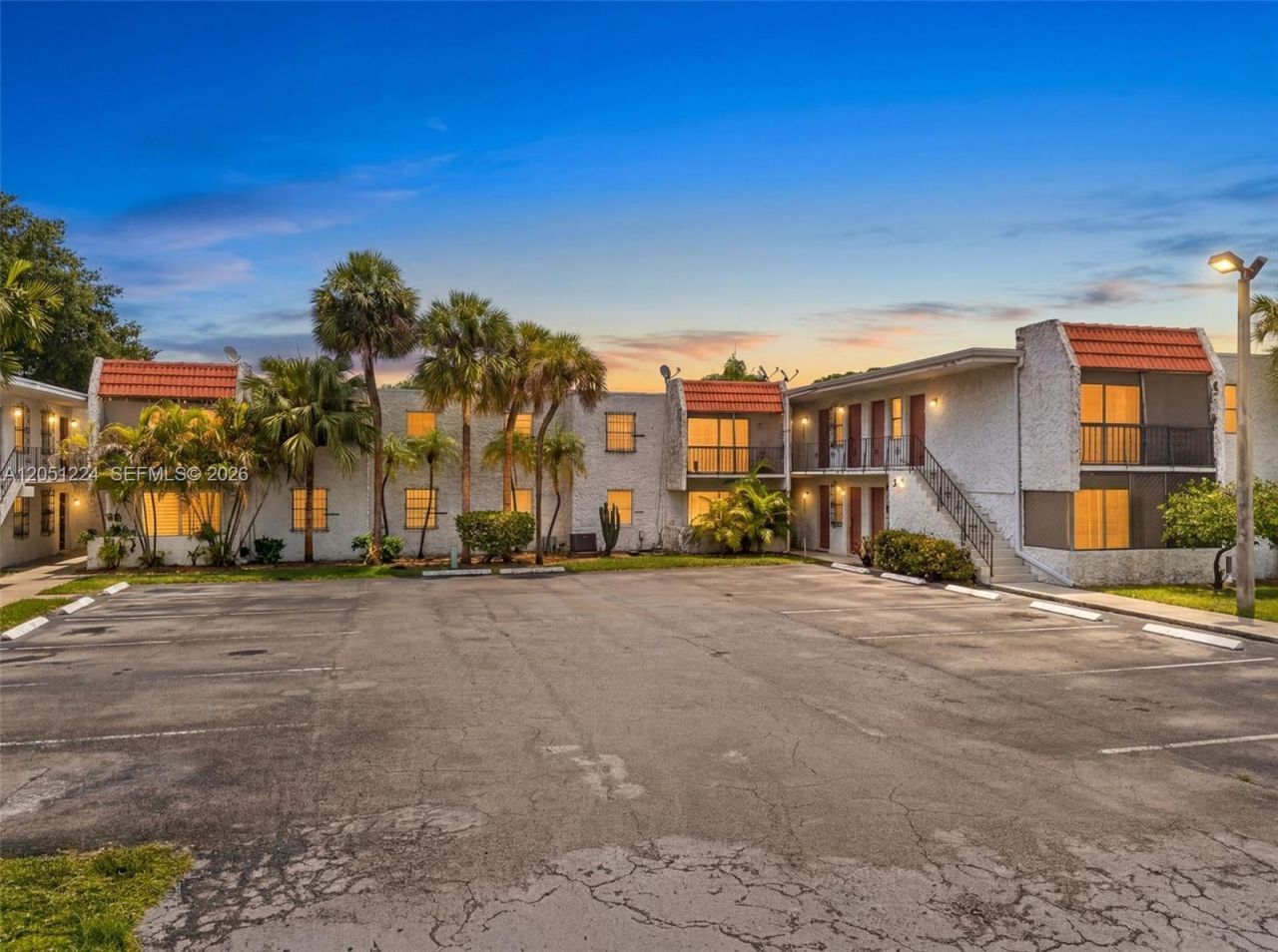 8701 SW 141st St , Unit L6, Palmetto Bay, FL 33176 Photo