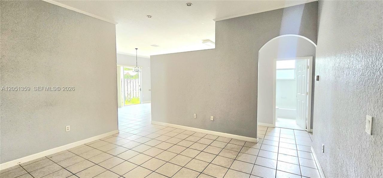 21460 SW 90th Ct, Cutler Bay, FL 33189 Photo