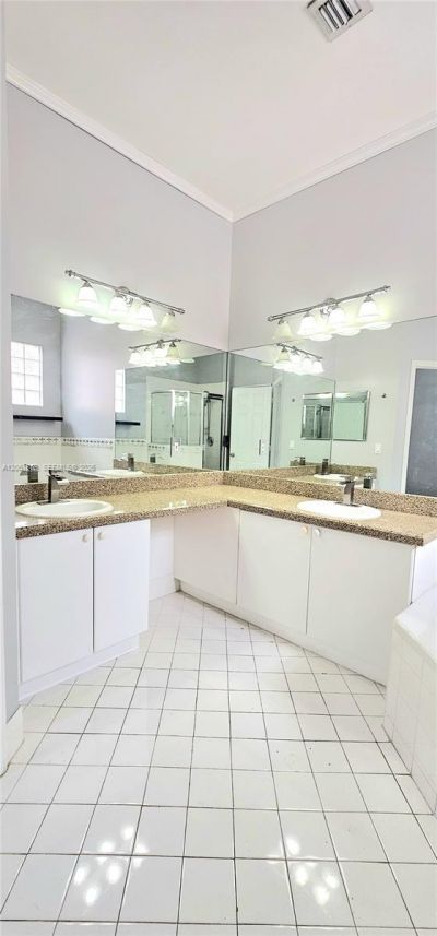 21460 SW 90th Ct, Cutler Bay, FL 33189 Photo