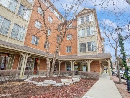 100 N Bokelman Street Roselle, IL 60172