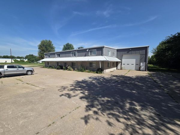 3401 85th Avenue W, Rock Island, IL 61201
