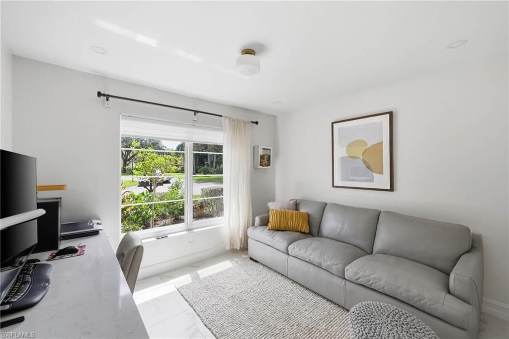 1034 Forest Lakes Dr, Unit 10C, Naples, FL 34105 Photo