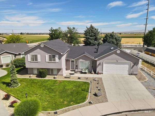4336 W Niemann Dr, Meridian, ID 83646