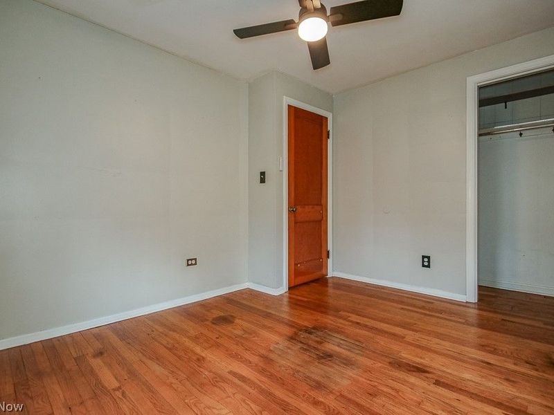 262 E 323rd Street, Willowick, OH 44095 Photo 21