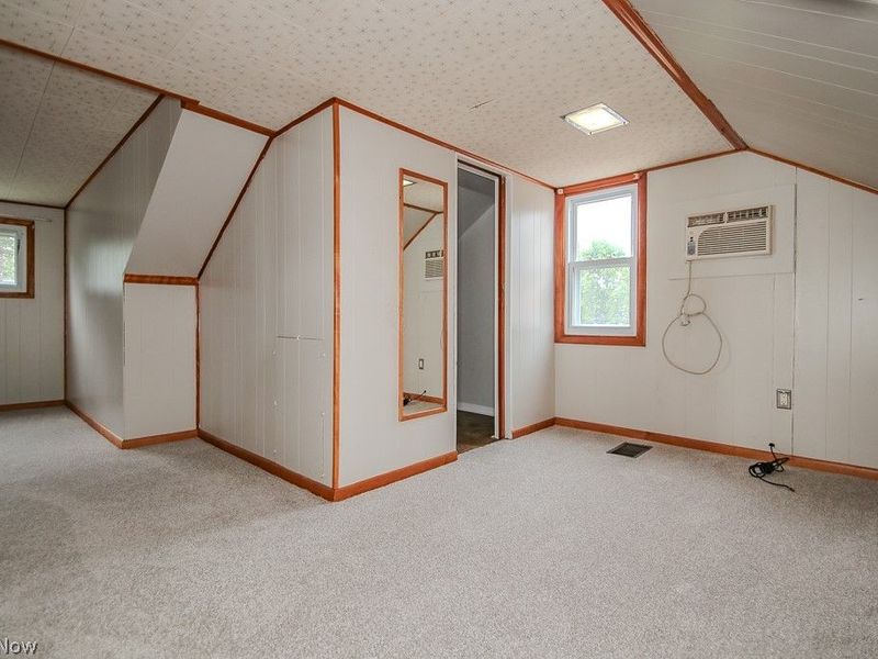 262 E 323rd Street, Willowick, OH 44095 Photo 24