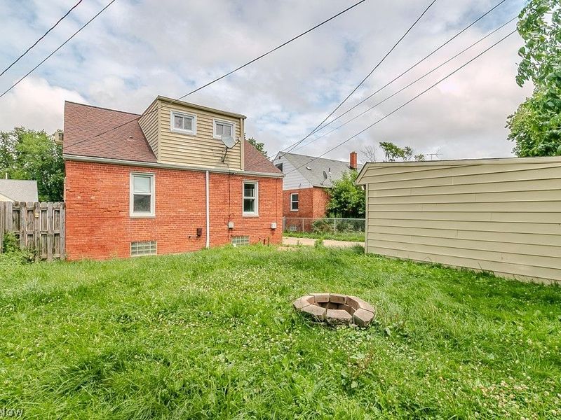 262 E 323rd Street, Willowick, OH 44095 Photo 33