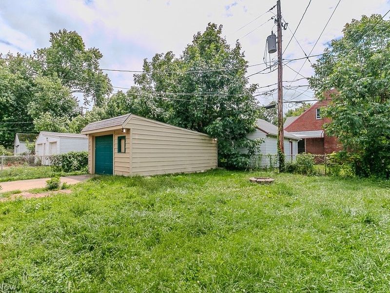 262 E 323rd Street, Willowick, OH 44095 Photo 34