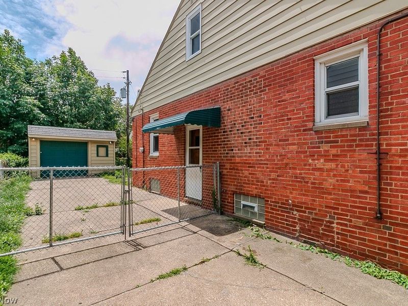 262 E 323rd Street, Willowick, OH 44095 Photo 35