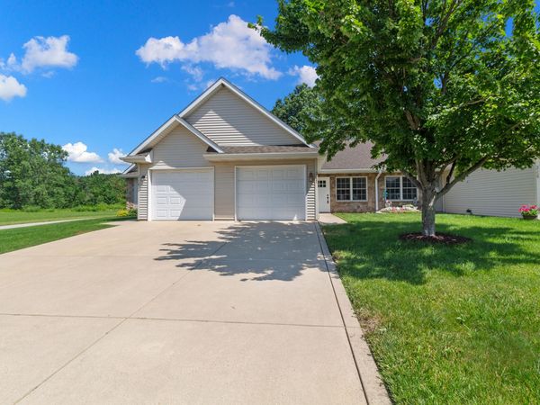 355-c S Boo Road , Chesterton, IN 46304