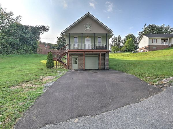 105 Grandview Circle, Elizabethton, TN 37643