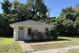 153 Saluda Street  photo 4
