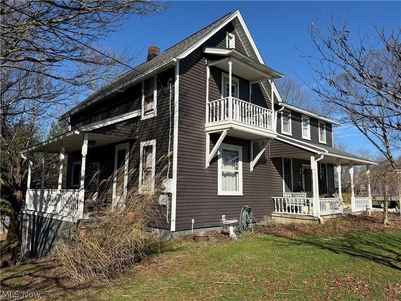 611 Mill Street SE, Canton, OH 44707 Photo 2