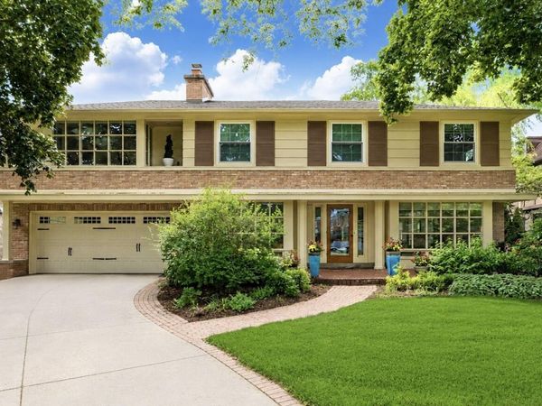 4765 N Cramer St, Whitefish Bay, WI 53211