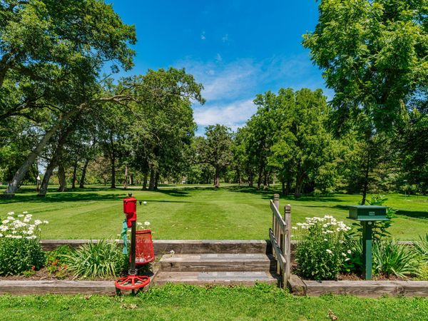 24026 W Oakwood Ln, Dover, WI 53139