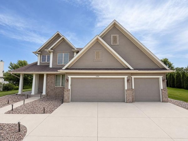 W1923 Fairfield Ln, Sheboygan, WI 53083