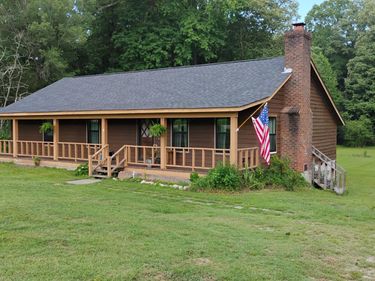 959 Cheves Road, Zebulon, NC 27597