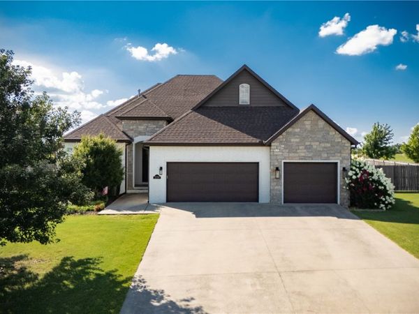 2296 Riverwater Lane , Fayetteville, AR 72703