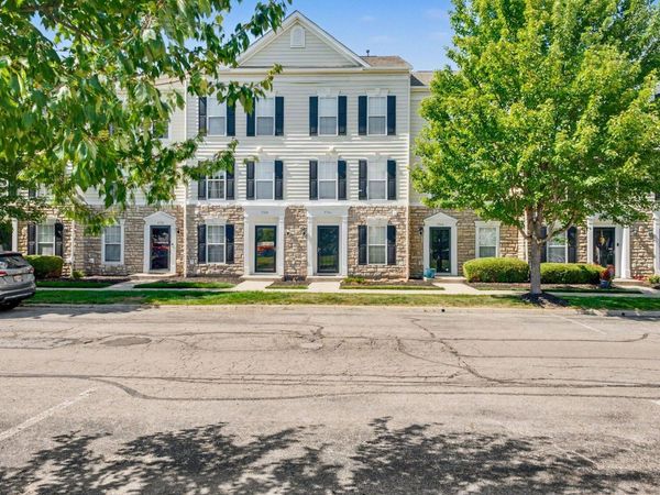 5566 Rainbow Falls Street, Dublin, OH 43016