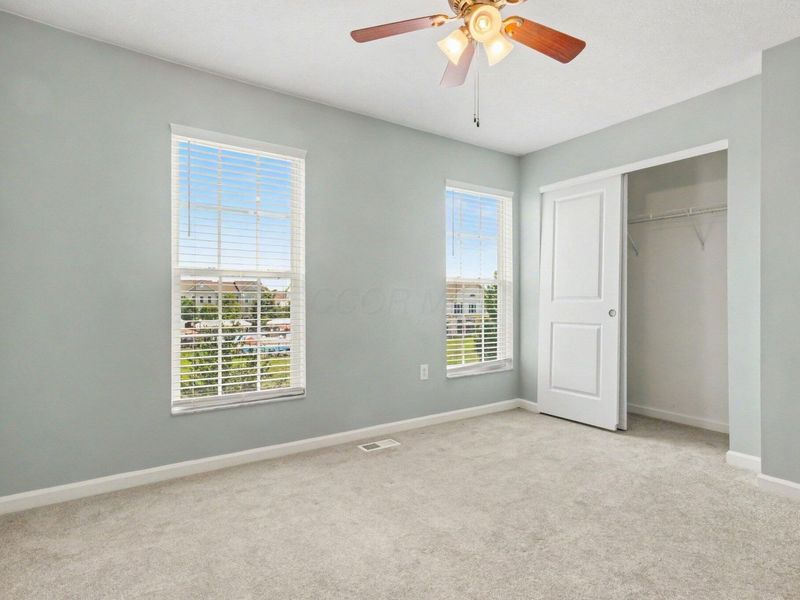 5566 Rainbow Falls Street, Dublin, OH 43016 Photo 16