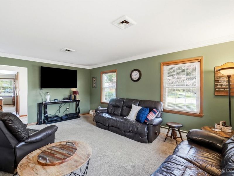 221 Virginia Circle, Wilmington, OH 45177 Photo 8