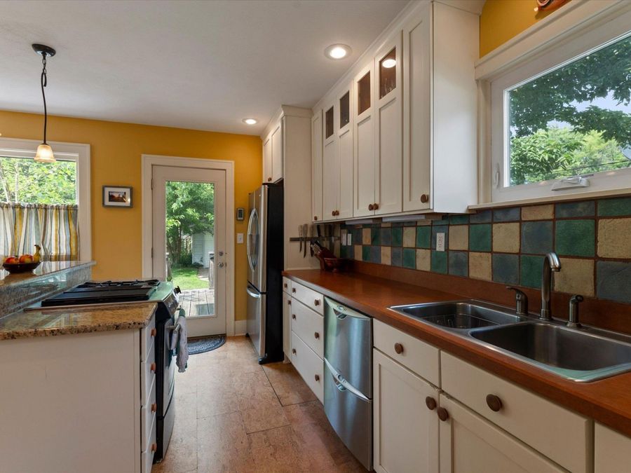 Property Image 17