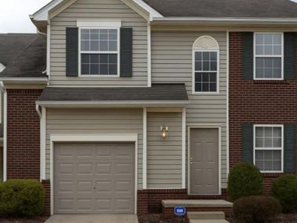 233 Tucker Street, Pontiac, MI 48341