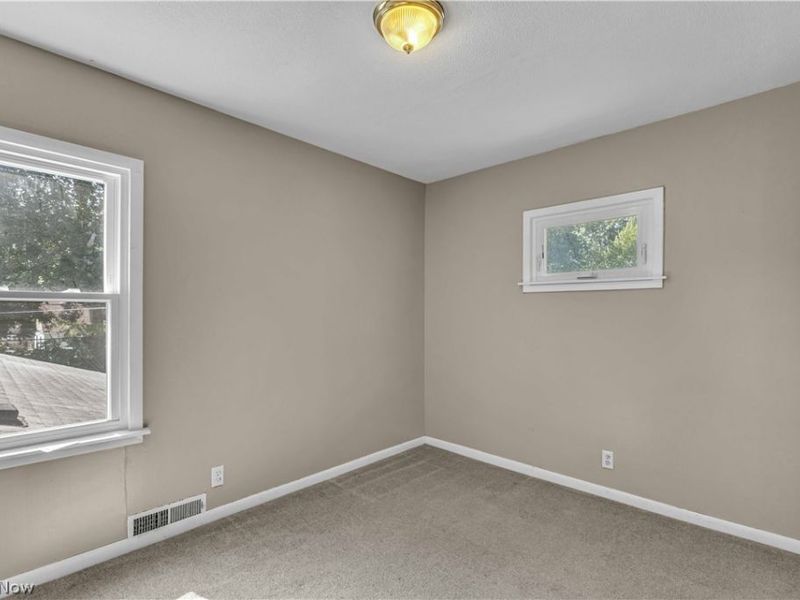 270 Pasadena, Elyria, OH 44035 Photo 24