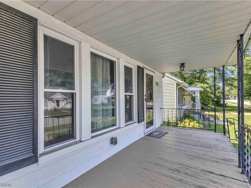 270 Pasadena, Elyria, OH 44035 Photo 3