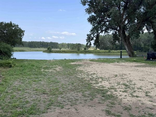 149 Suncoast Drive, McCook Lake, SD 57049