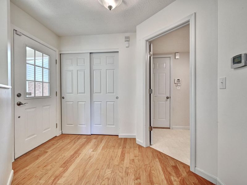 8540 Wiltshire Way, Florence, KY 41042 Photo 5