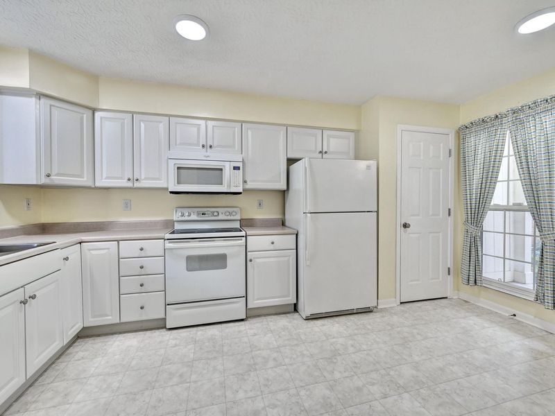 8540 Wiltshire Way, Florence, KY 41042 Photo 8