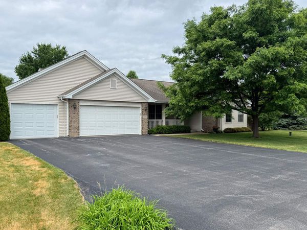 15328 WEDGEWOOD DR, SOUTH BELOIT, IL 61080