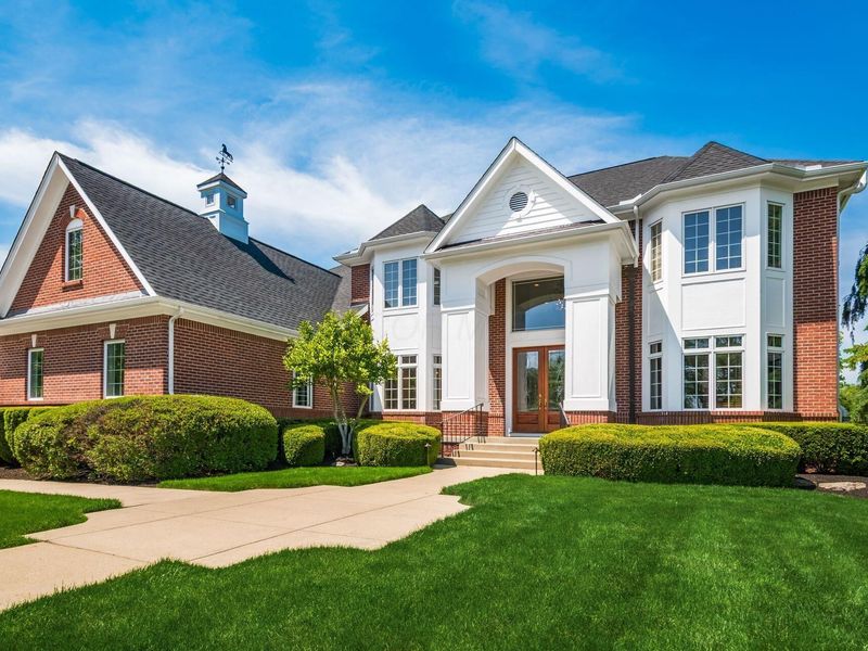 7828 Tartan Fields Drive , Dublin, OH 43017 Photo 1