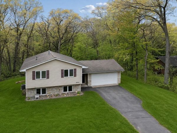 26454 Freeport Avenue , Wyoming, MN 55092