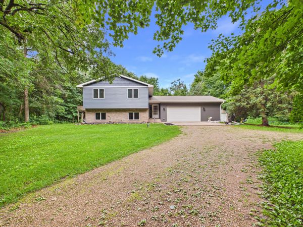 4926 Shady Lane , North Branch, MN 55056