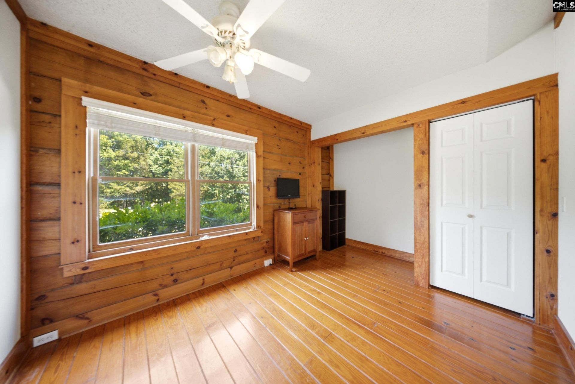 105 Bauknight Road  Photo 6
