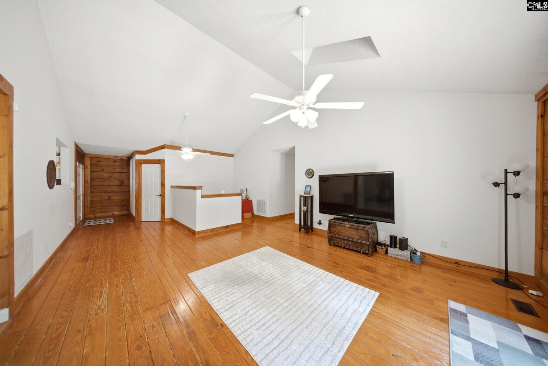 105 Bauknight Road  Photo 8