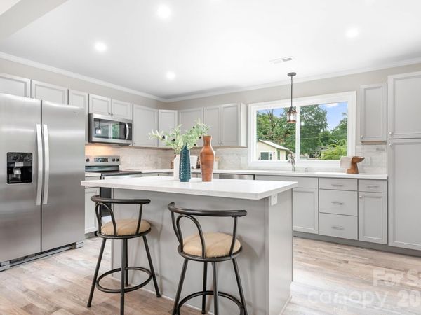 3388 Rhyne Forest Road , Iron Station, NC 28080