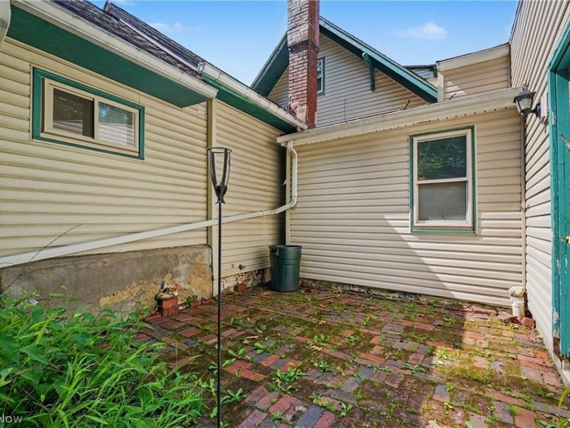 1026 Francis Avenue, Cuyahoga Falls, OH 44221 Photo 32