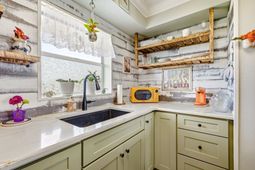 1425 Teague Rd.  photo 4