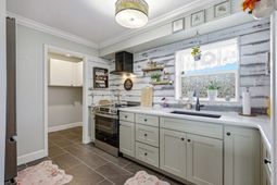 1425 Teague Rd.  photo 4