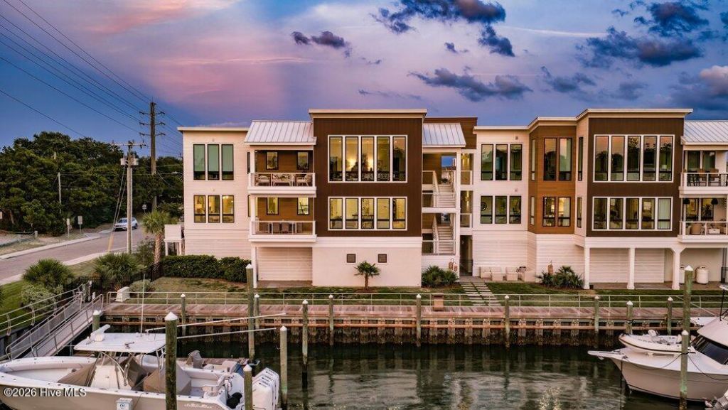 2 Marina Street, Wrightsville Beach, NC 28480