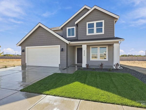4539 E La Grande Street, Nampa, ID 83687