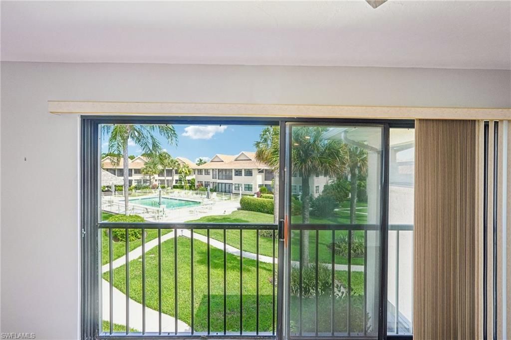 1100 9th St S, Unit A201, Naples, FL 34102 Photo