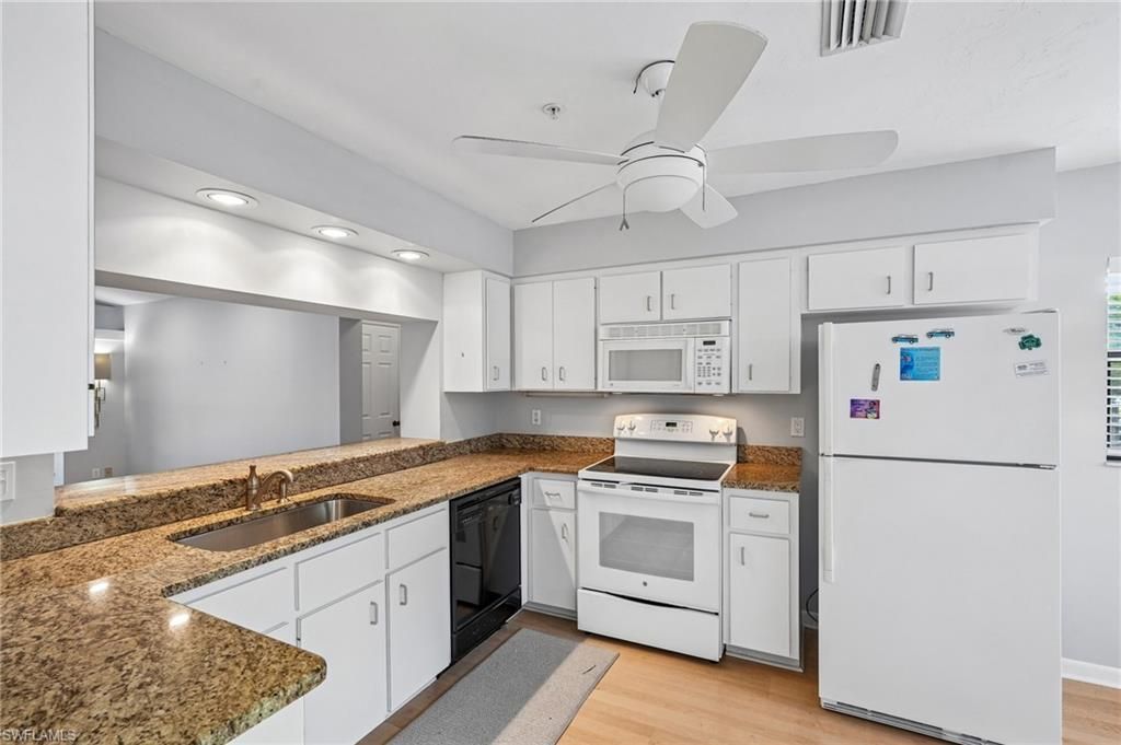 1100 9th St S, Unit A201, Naples, FL 34102 Photo